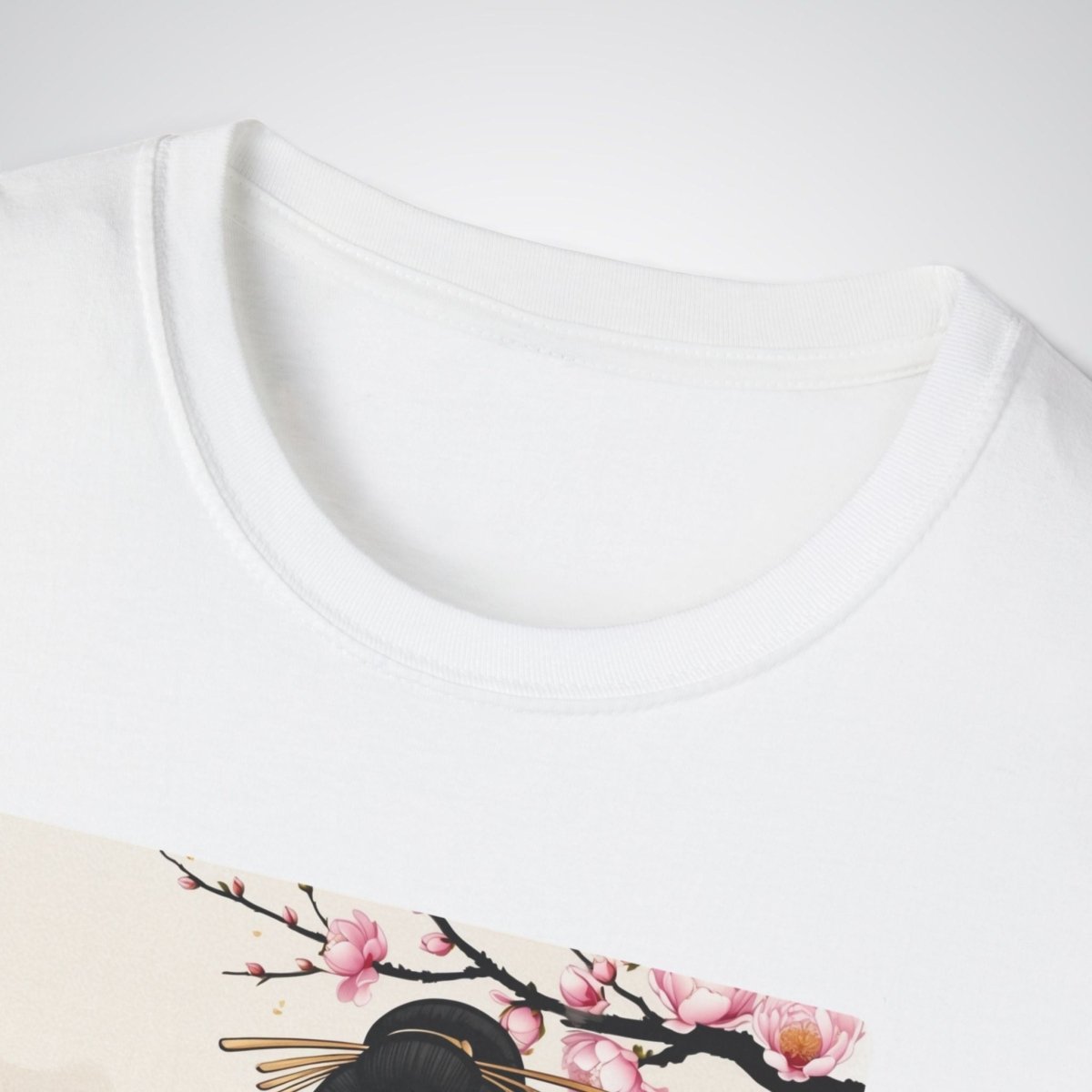 Geisha with a Fan Japanese Tattoo Unisex T-Shirt - Tattoo Unleashed